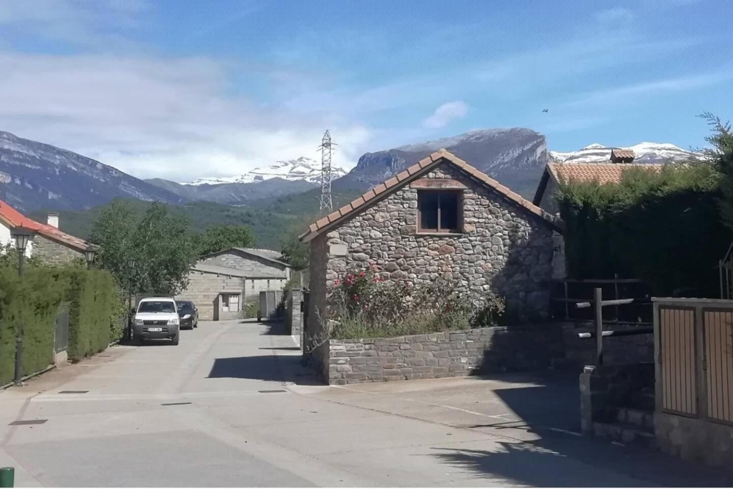 Duplex La Valle Ordesaainsa Laspuña Eksteriør billede