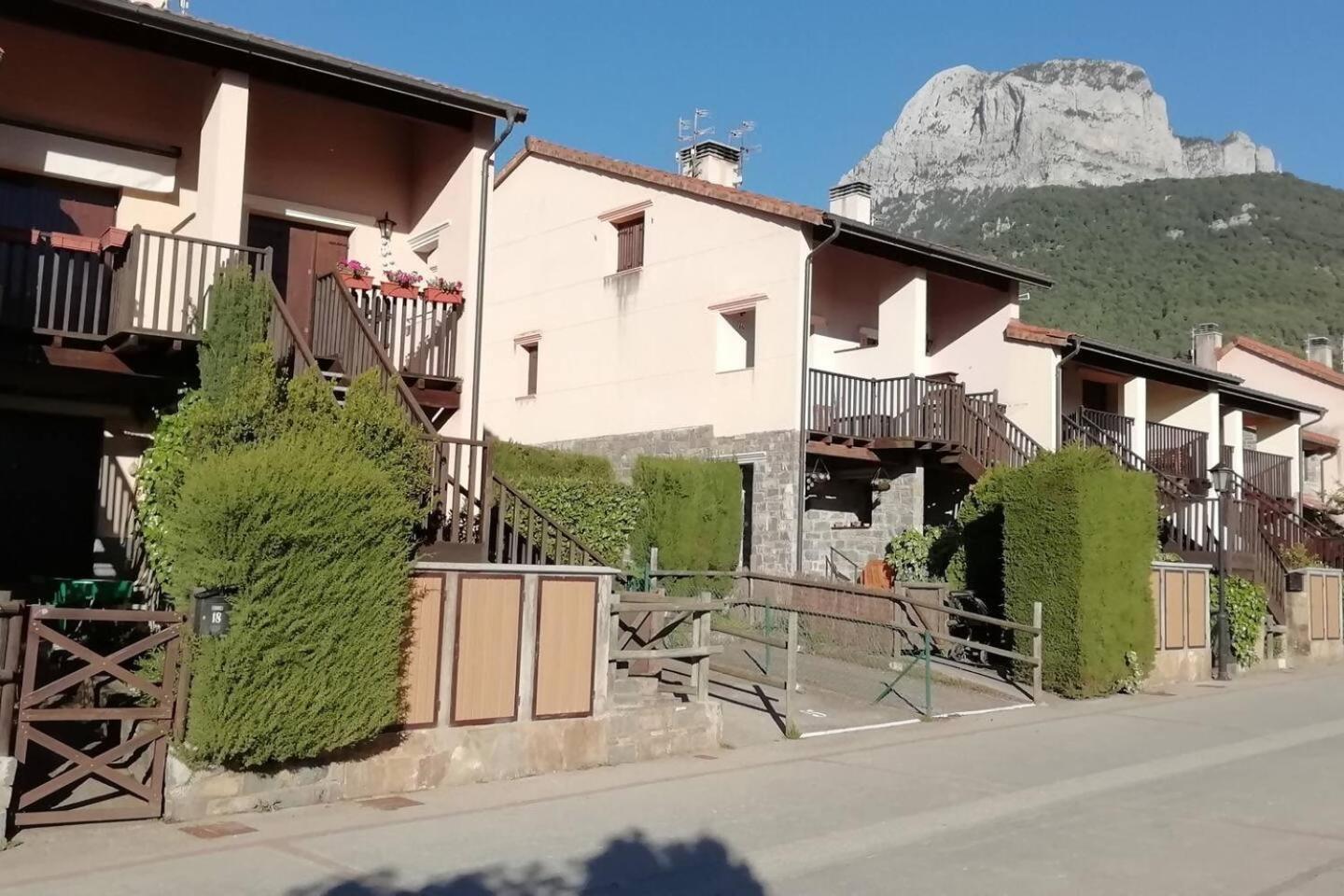 Duplex La Valle Ordesaainsa Laspuña Eksteriør billede